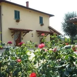 Charmantes Ferienhaus In Piani Della Rugginosa Mit Grossem Garten Casa vacanze Reggello